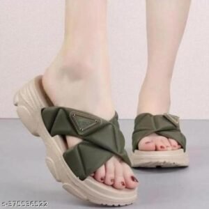 Modern Trendy Women Flipflops & Slippers