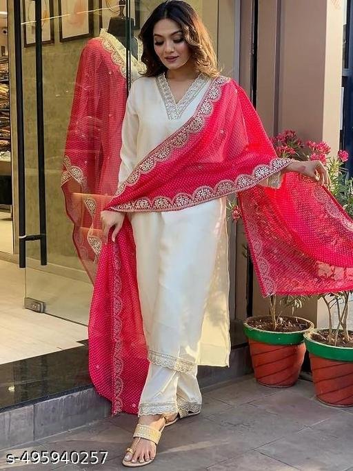Kashvi Drishya Women Kurta Sets