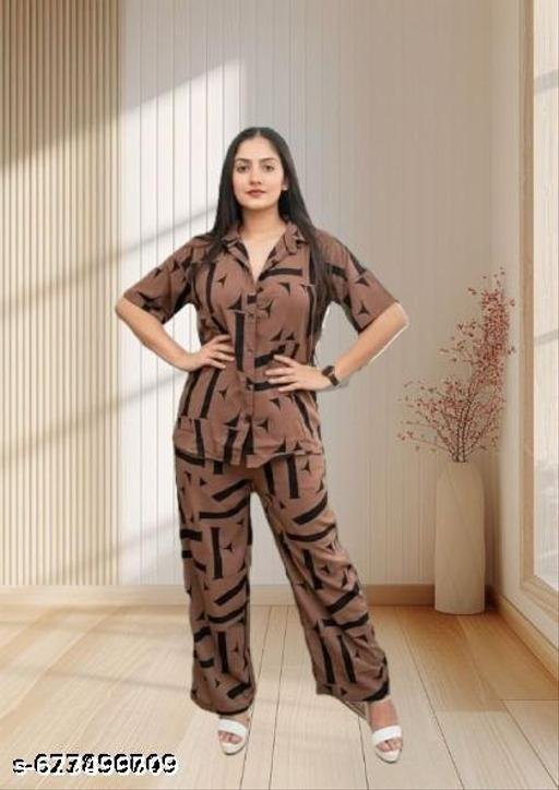 Stylish Top & Pant Set for Casual Wear - Image 4
