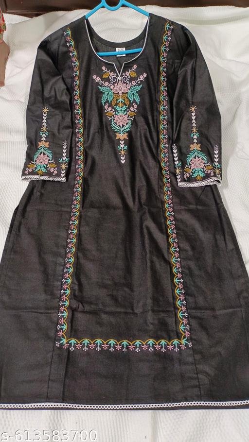 Black embroidery kurta pant set - Image 4
