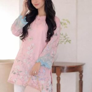 VEERVASTRA Trendy Women Co Ords Set | New Arrival Pink Floral Printed Kurta with White Pant | Stylish Designer Kurta Pant Set for Girls & Women | Latest Top Bottom set