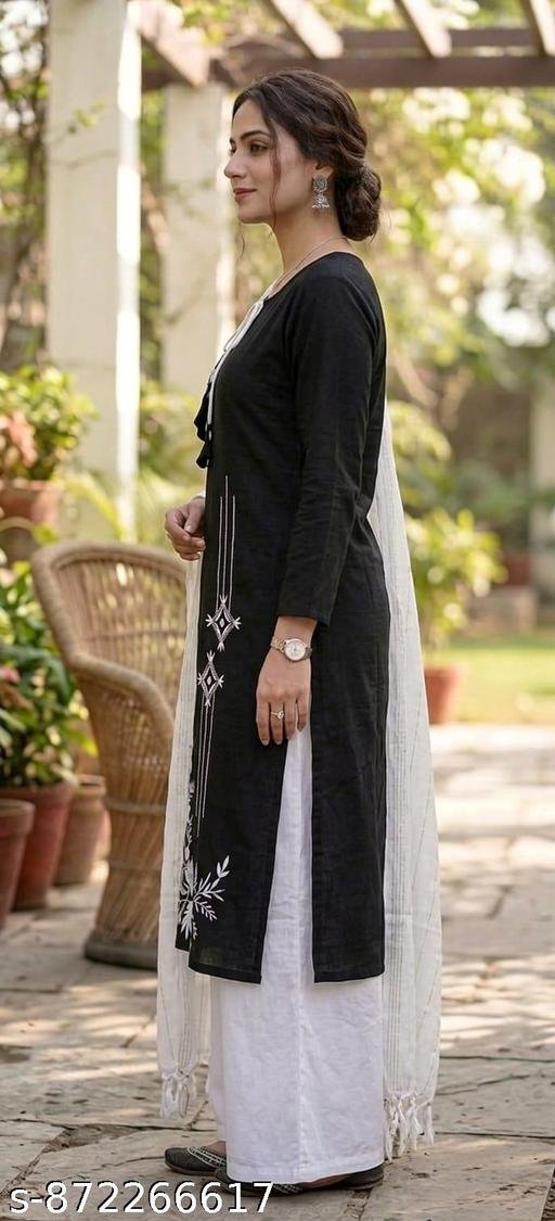 Elegant Black & White Embroidered Kurta Set for Women Graceful Black & White Ethnic Wear for Modern Women - Image 4