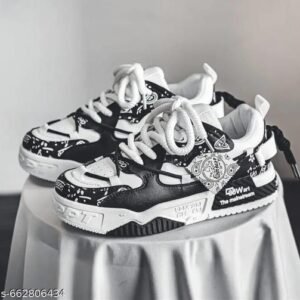 white & black casual shoe 7075