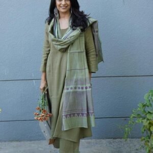 Vidusha Rayon Cotton Kurti Pant Dupatta Set For Women's