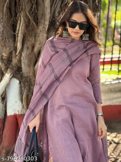 Women Peach Kurta Pant Dupatta Set Cotton Blend Straight Kurti Set for Daily Wear Office Wear - Image 3