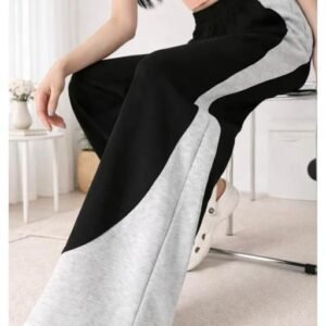 Women’s Oversized Street Joggers | Black Relaxed Fit Lower with Pockets
