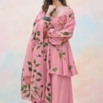 WOMEN"S NEW DESIGN ATTRACTIVE LOOK FLORAL KURTI WITH DUPATTA & PLAZO