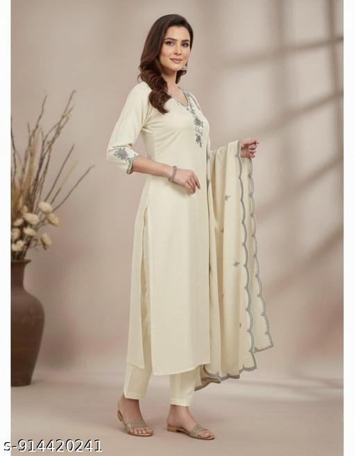 Women Kurta Set With Dupatta