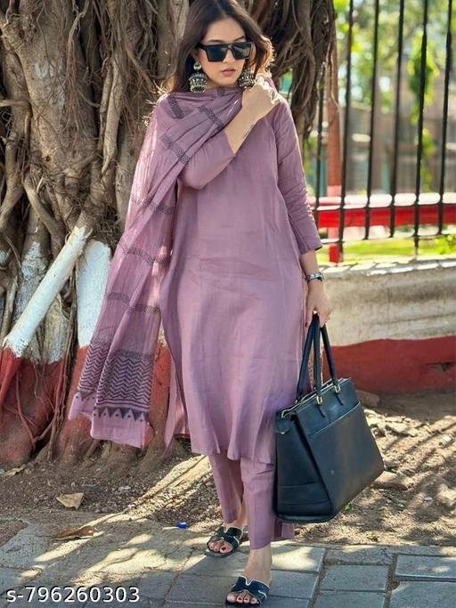 Women Peach Kurta Pant Dupatta Set Cotton Blend Straight Kurti Set for Daily Wear Office Wear